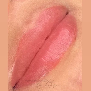 Permanent makeup lips 1